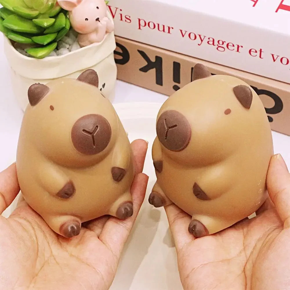 Capybara Slow Rebound  Squeeze Toy Kawaii Brown Squeeze Toys Cartoon Capybara Stress Relief Decompression Toys for Kid Best Gift