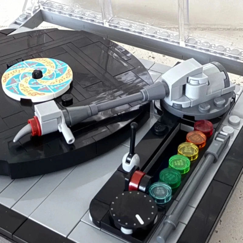 New Creative Retro Record Player Building Blocks Desktop ornaments can be used as Christmas gifts for adults and children