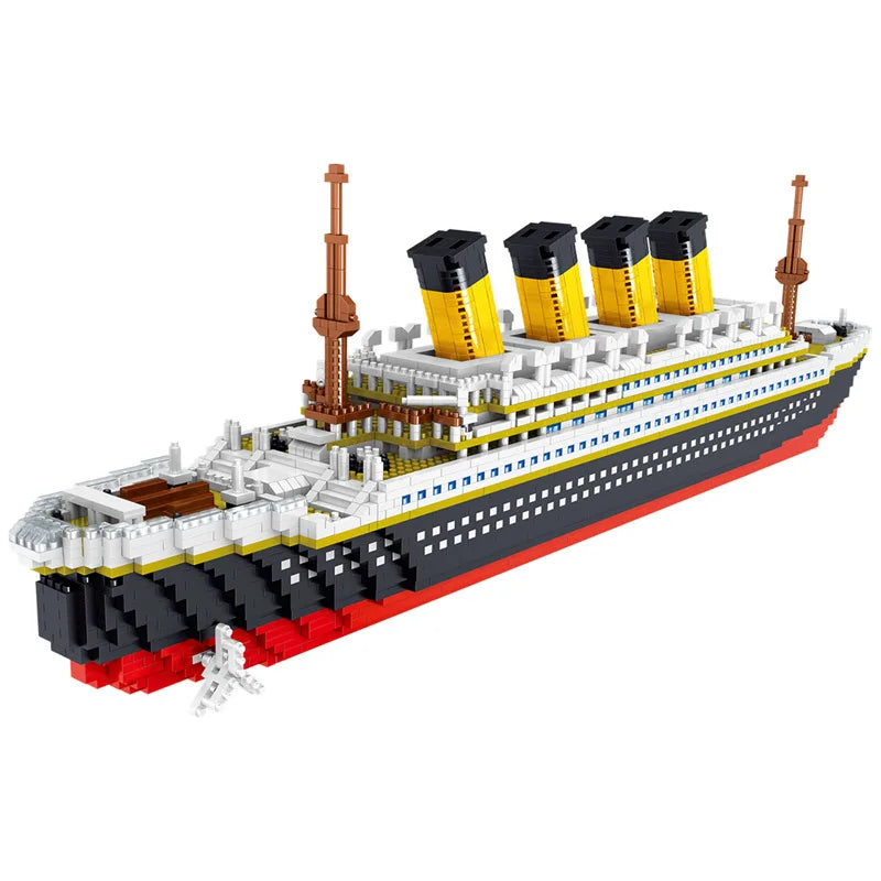 4000+Pcs Titanic Model Cruise Ship Building Blocks MOC Boat Bricks Collection DIY Construction Toys for Children Gift